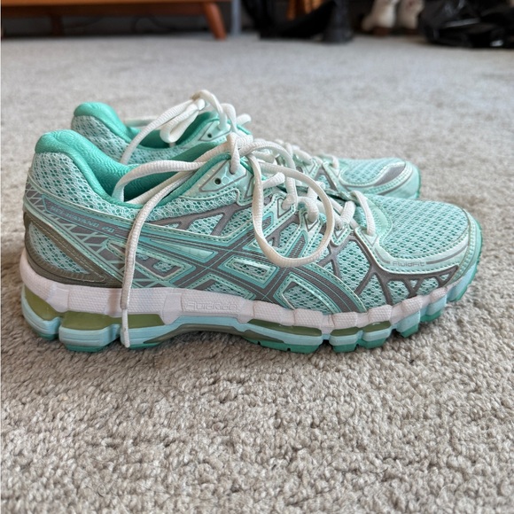 Asics Women's Teal and Gray Athletic Shoes 7.5 - Picture 2 of 5